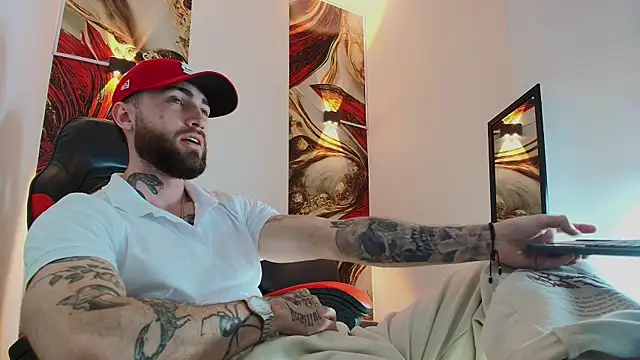 Luke davis01 online show from November 8, 1:00 pm