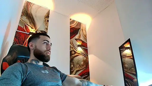 Luke davis01 online show from May 5, 12:57 pm