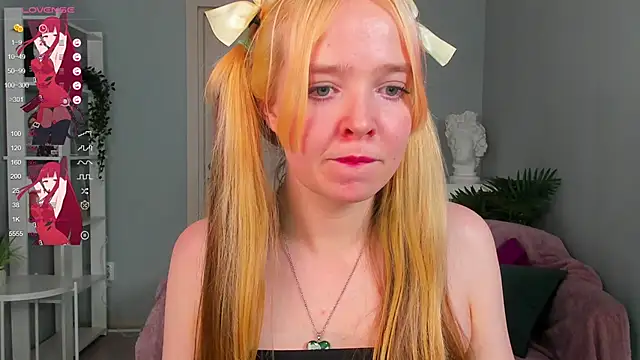 Snapshot of Bellla_Murrr chatting on February 8, 10:08 pm Bellla Murrr online show from February 8, 10:08 pm