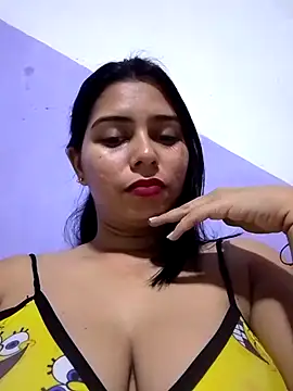 Snapshot of yess_Hotnurse chatting on February 14, 3:33 am yess Hotnurse online show from February 14, 3:33 am