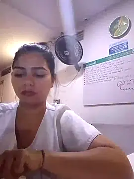 Snapshot of yess_Hotnurse chatting on February 15, 11:03 pm yess Hotnurse online show from February 15, 11:03 pm