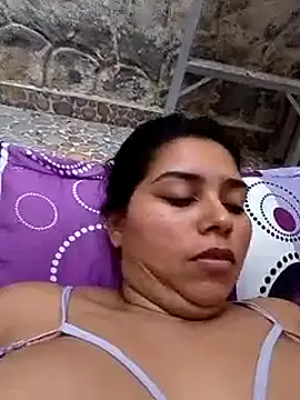 Snapshot of yess_Hotnurse chatting on March 9, 8:31 pm yess Hotnurse online show from March 9, 8:31 pm