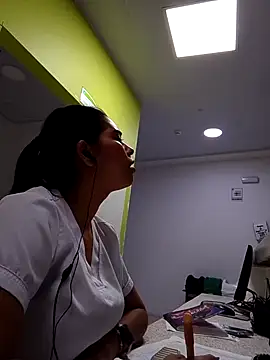 Snapshot of yess_Hotnurse chatting on March 10, 1:23 am yess Hotnurse online show from March 10, 1:23 am