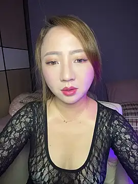 Snapshot of Hannababy_ chatting on July 21, 7:54 am Hannababy online show from July 21, 7:54 am