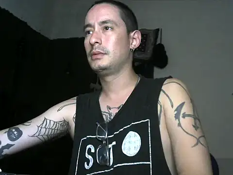 vampireathome online show from September 18, 2:57 am