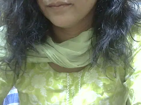 Snapshot of Your_cutiepie_ chatting on March 9, 5:50 pm Your cutiepie online show from March 9, 5:50 pm