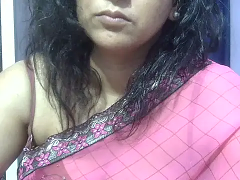 Snapshot of Your_cutiepie_ chatting on March 12, 9:26 am Your cutiepie online show from March 12, 9:26 am