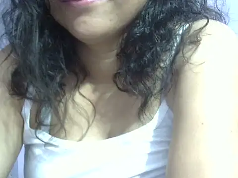 Snapshot of Your_cutiepie_ chatting on March 15, 8:59 pm Your cutiepie online show from March 15, 8:59 pm