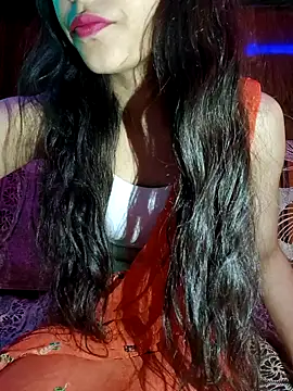 Snapshot of shnaz_1 chatting on February 16, 6:10 am shnaz 1 online show from February 16, 6:10 am