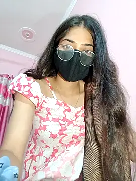 Snapshot of shnaz_1 chatting on September 12, 10:32 pm shnaz 1 online show from September 12, 10:32 pm