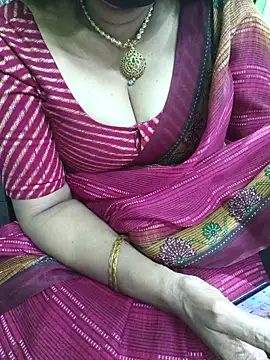 niiveditha online show from November 22, 9:08 am