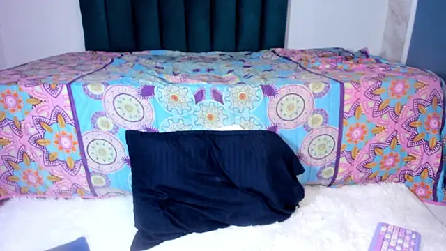 AbbyHill- online show from March 8, 8:25 pm