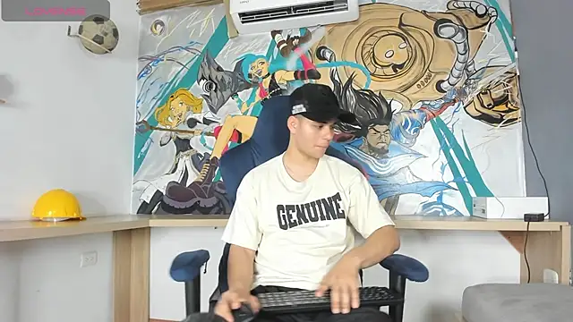 Snapshot of Sebastian_Phoenix chatting on March 3, 3:08 am Sebastian Phoenix online show from March 3, 3:08 am