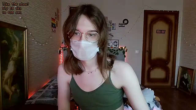 Snapshot of tangerine4dreams chatting on March 19, 6:46 am tangerine4dreams online show from March 19, 6:46 am