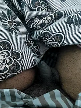 Snapshot of Tamil_small_cock chatting on February 25, 6:36 am Tamil small cock online show from February 25, 6:36 am