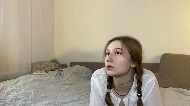 Snapshot of Sabrinaanddaniel chatting on February 7, 1:01 pm Sabrinaanddaniel online show from February 7, 1:01 pm