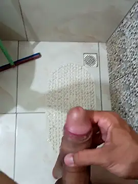 garoto-pirocudo online show from March 18, 3:09 am