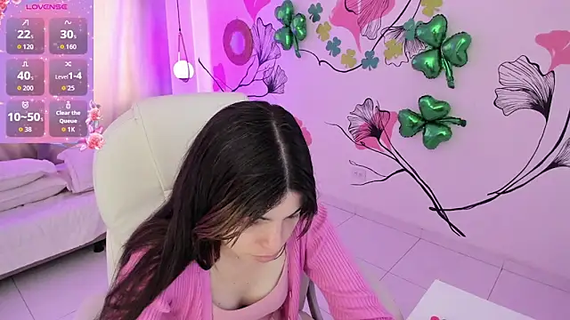 Isabela Fiorelli online show from April 1, 1:12 pm