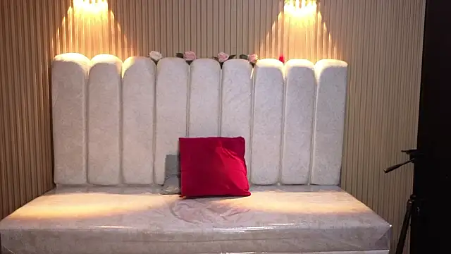 Cute Angell  online show from March 25, 3:56 am