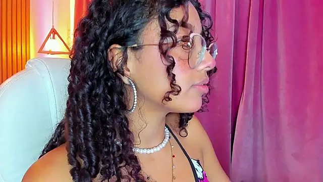 Snapshot of im_morgann chatting on February 17, 2:04 pm im morgann online show from February 17, 2:04 pm