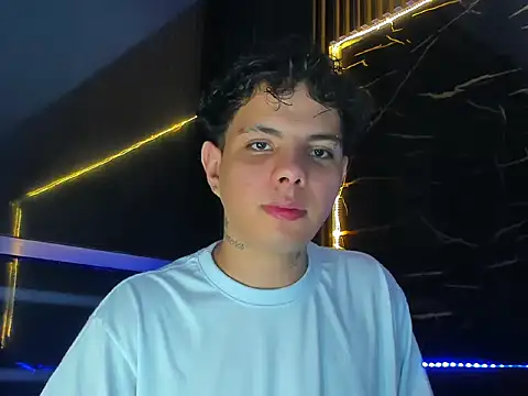 Alessandro 1610 online show from July 7, 5:43 am
