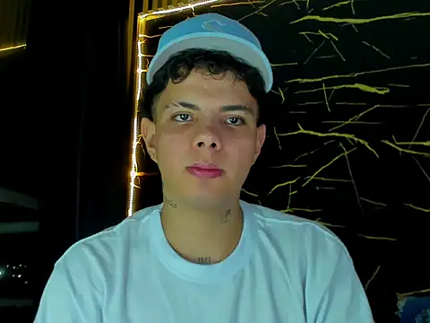 Alessandro 1610 online show from July 17, 3:24 am