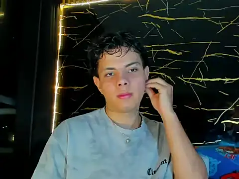 Alessandro 1610 online show from August 1, 4:23 am