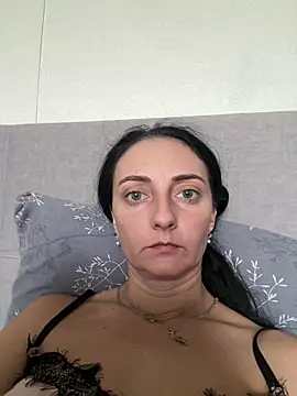 Miroslava1247 online show from April 2, 6:44 am