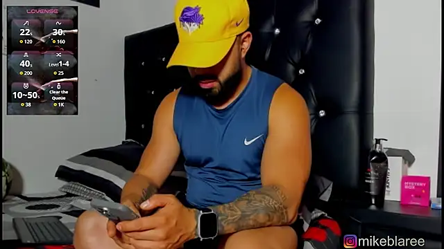 mikeblaree online show from January 16, 7:29 pm