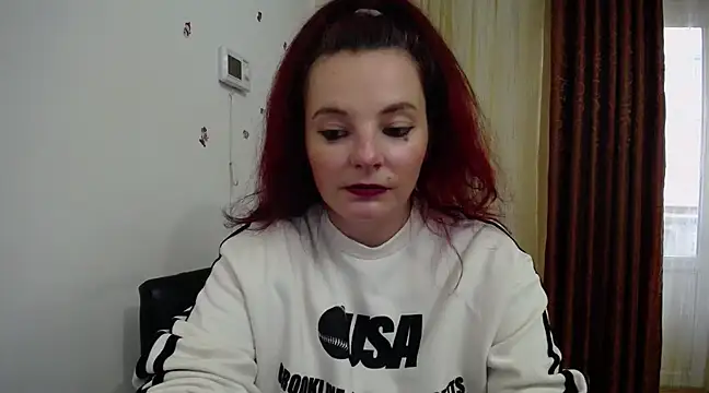 caty33 online show from February 17, 1:10 pm