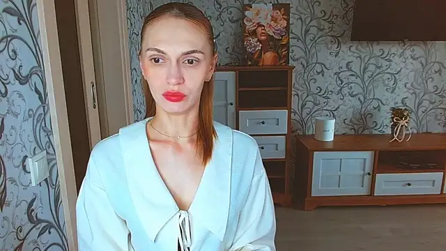 Lady Sunshine  online show from September 19, 5:09 am