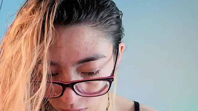 Carolblonde online show from March 24, 1:43 am