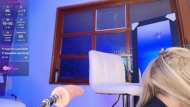 luciana hunters online show from May 24, 12:43 pm