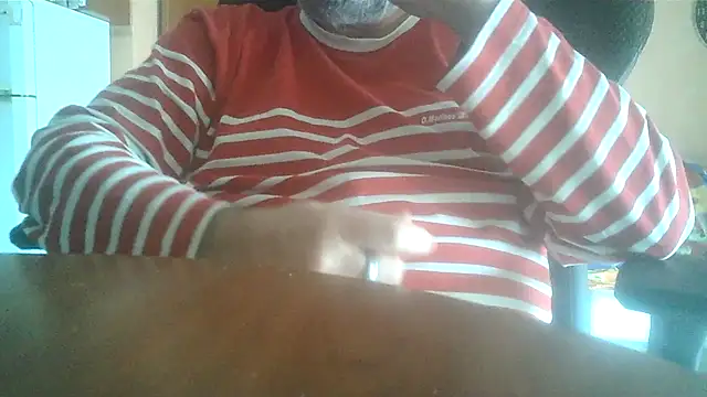 Snapshot of lanata chatting on October 31, 8:26 am lanata online show from October 31, 8:26 am