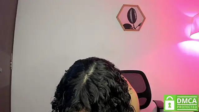 Dhalila  online show from November 6, 1:17 am