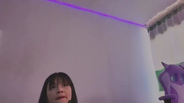 lizy miller1 online show from March 18, 1:53 pm