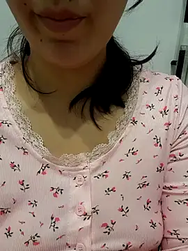 Emily homegirl online show from February 12, 8:07 pm