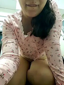 Emily homegirl online show from February 13, 3:39 am