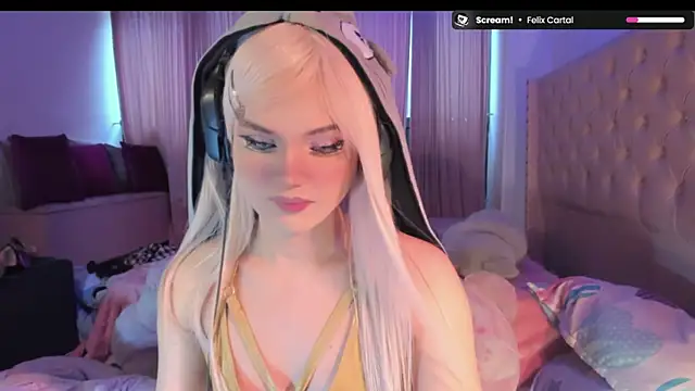 Snapshot of Angelica_Reborn chatting on July 12, 7:49 pm Angelica Reborn online show from July 12, 7:49 pm
