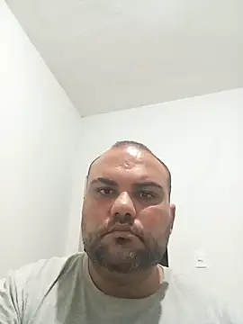 Snapshot of Felipe_OwnZ chatting on October 31, 1:17 am Felipe OwnZ online show from October 31, 1:17 am