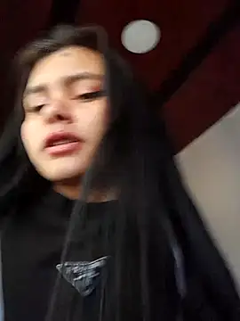 CHLOE ISABELL online show from September 13, 9:03 pm