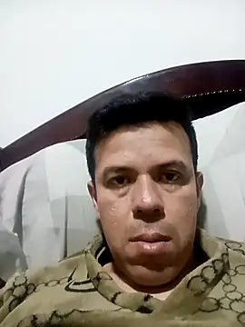 Snapshot of jhon_1988_24 chatting on April 11, 1:54 am jhon 1988 24 online show from April 11, 1:54 am