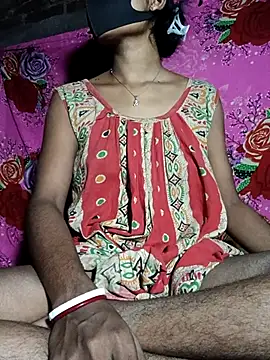 Snapshot of CuteRani001 chatting on September 13, 4:40 pm CuteRani001 online show from September 13, 4:40 pm