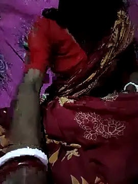 Snapshot of CuteRani001 chatting on September 26, 10:08 am CuteRani001 online show from September 26, 10:08 am