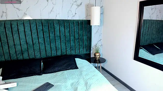 Snapshot of Georgina_Palacios_ chatting on September 17, 7:48 pm Georgina Palacios  online show from September 17, 7:48 pm