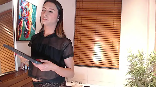 Georgina Palacios  online show from April 7, 3:51 am