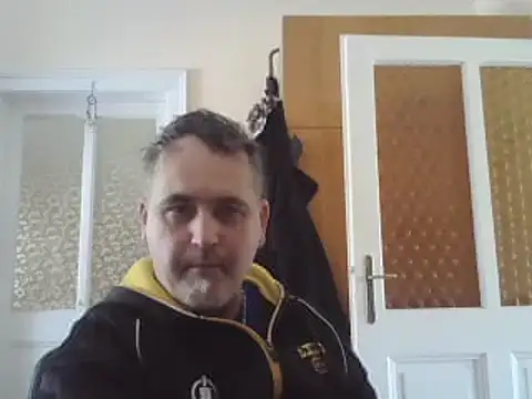 Szolga10 online show from March 18, 1:09 pm