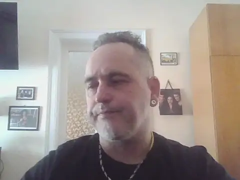 Szolga10 online show from March 15, 11:16 am