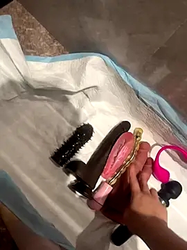 Mia-77 online show from November 28, 9:34 am