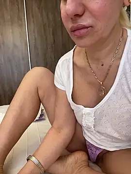 DeboraXporn online show from February 27, 5:40 am